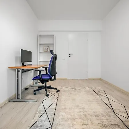 The Good Way Apartment